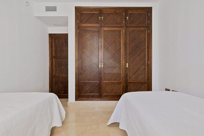 Image No.19-2 Bed Apartment for sale