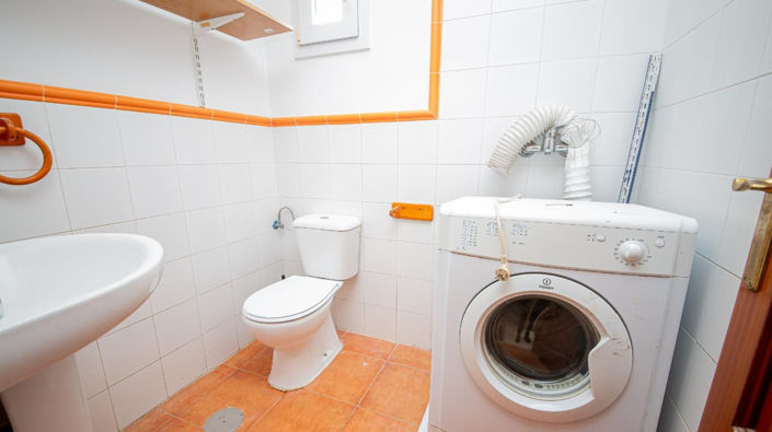 Image No.18-3 Bed Townhouse for sale