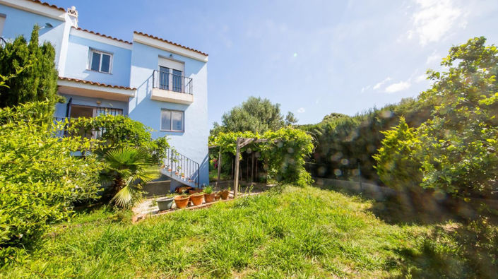 Image No.2-3 Bed Townhouse for sale