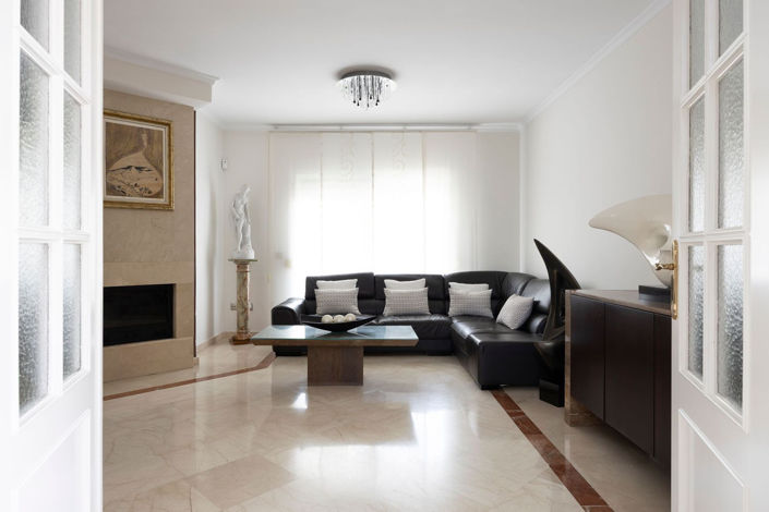 Image No.9-5 Bed Villa for sale