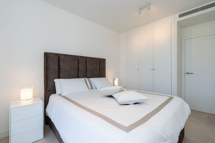 Image No.22-3 Bed Apartment for sale