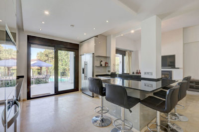 15-11d12f2f454f2f5e9b981fdd8b901d51