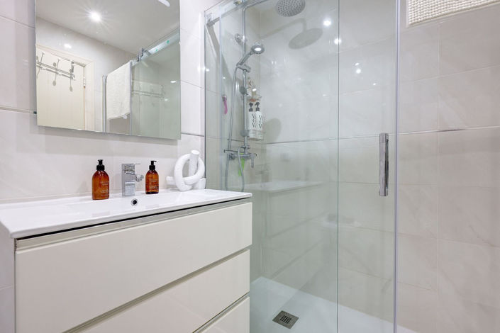 Image No.19-2 Bed Apartment for sale