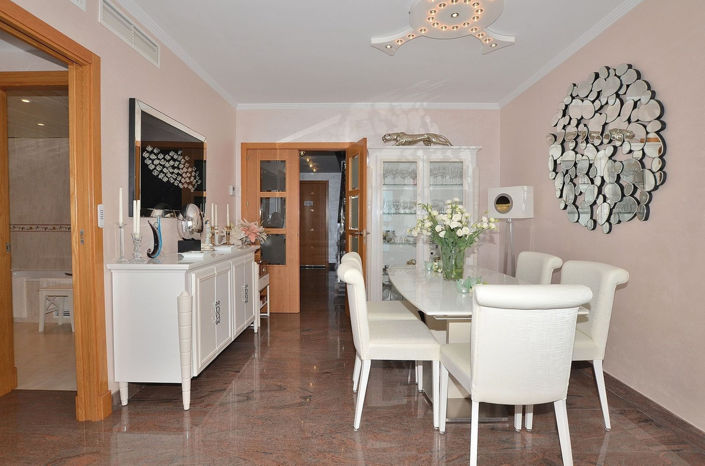 Image No.8-3 Bed Apartment for sale