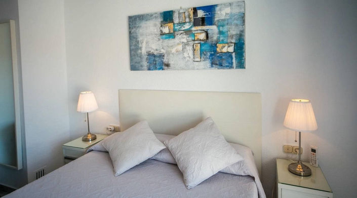 Image No.13-3 Bed Townhouse for sale