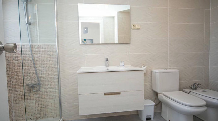 Image No.17-3 Bed Townhouse for sale