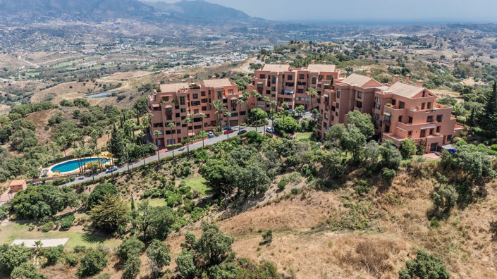 Image No.28-3 Bed Apartment for sale