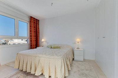 13-5fd73dea700db77384c091ca9818b1a9