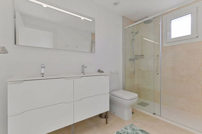 15-11d12f2f454f2f5e9b981fdd8b901d51