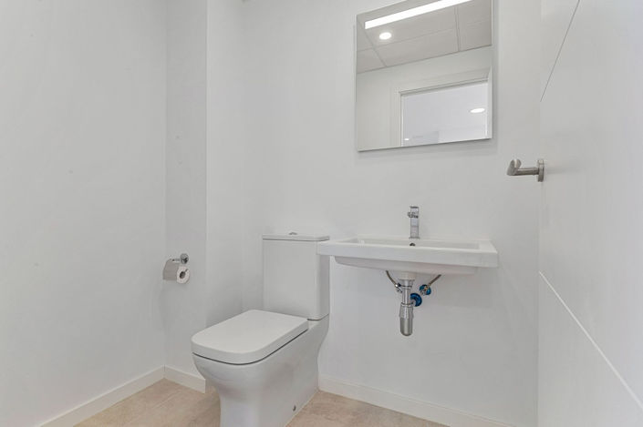 Image No.21-3 Bed Villa for sale