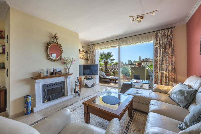 Image No.10-2 Bed Apartment for sale