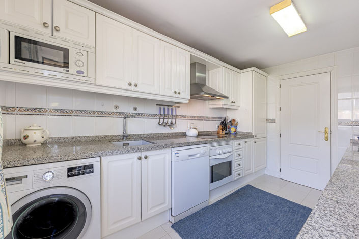 Image No.14-2 Bed Apartment for sale