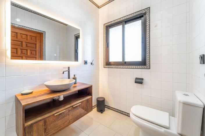 Image No.14-4 Bed Villa for sale