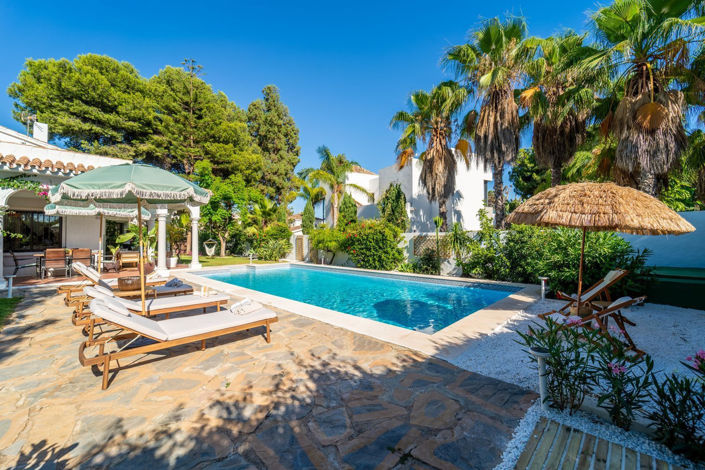 Image No.3-4 Bed Villa for sale