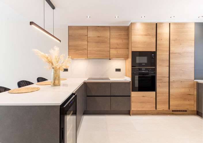 Image No.10-4 Bed Townhouse for sale