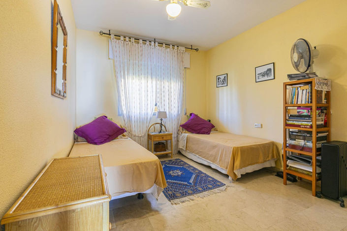 Image No.14-2 Bed Apartment for sale