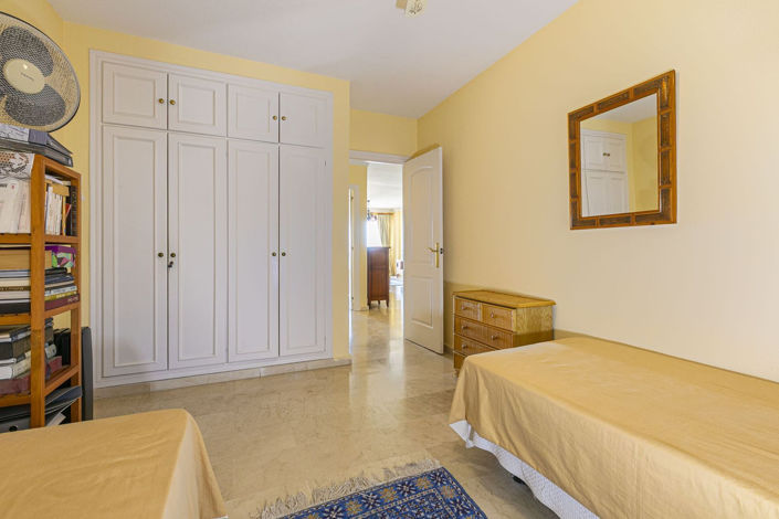 Image No.15-2 Bed Apartment for sale