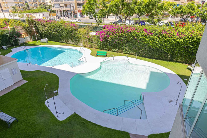 Image No.20-2 Bed Apartment for sale