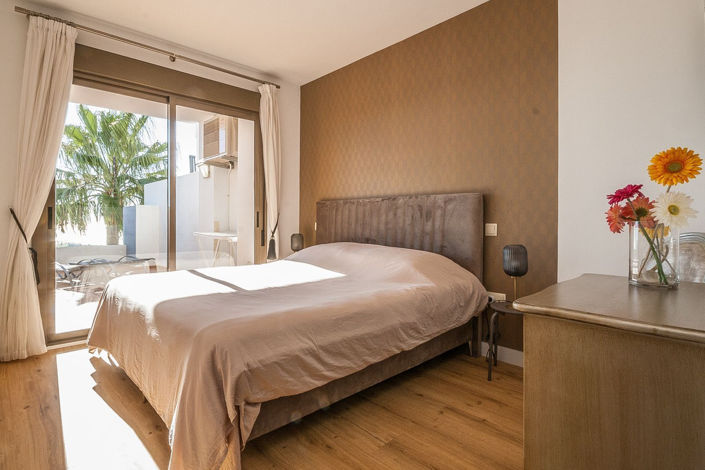 Image No.14-2 Bed Apartment for sale