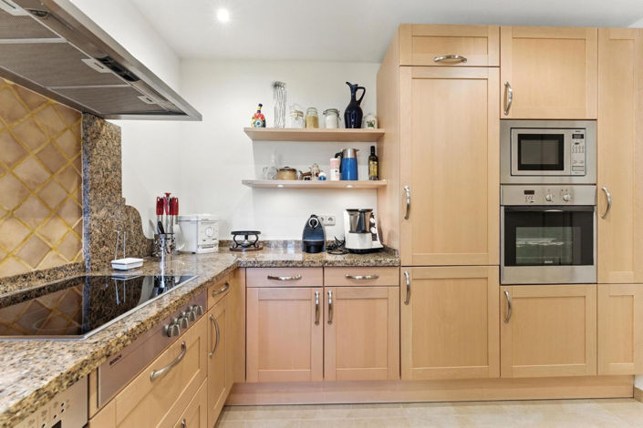 Image No.14-2 Bed Apartment for sale