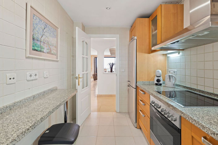 Image No.12-2 Bed Apartment for sale