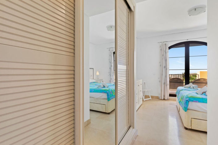 Image No.15-2 Bed Apartment for sale