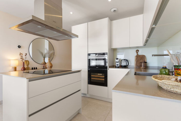 Image No.11-3 Bed Apartment for sale