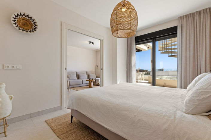 Image No.13-3 Bed Apartment for sale