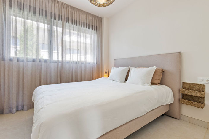 Image No.19-3 Bed Apartment for sale