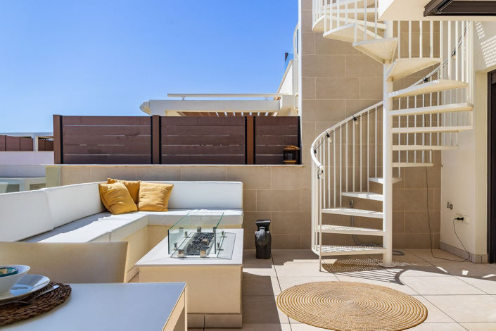 Image No.23-3 Bed Apartment for sale