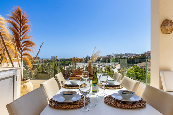 Image No.3-3 Bed Apartment for sale