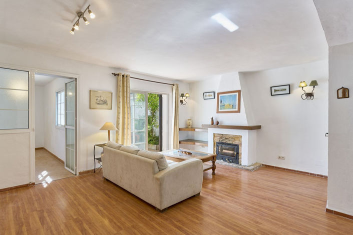 Image No.4-3 Bed Townhouse for sale