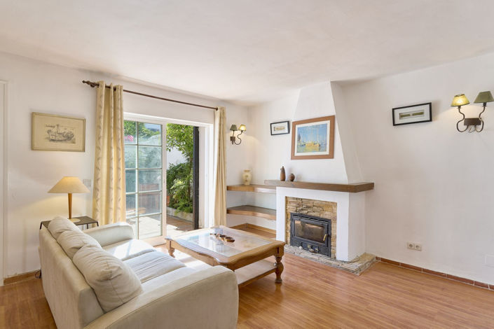 Image No.7-3 Bed Townhouse for sale