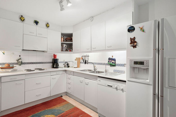 Image No.10-2 Bed Apartment for sale