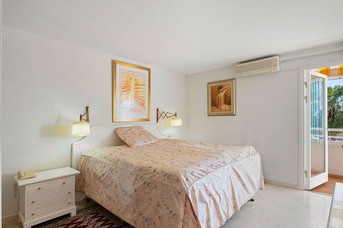 Image No.11-2 Bed Apartment for sale