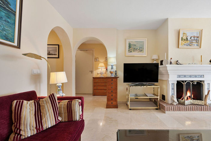 Image No.8-2 Bed Apartment for sale