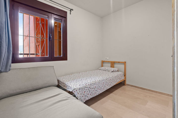 Image No.11-2 Bed Apartment for sale