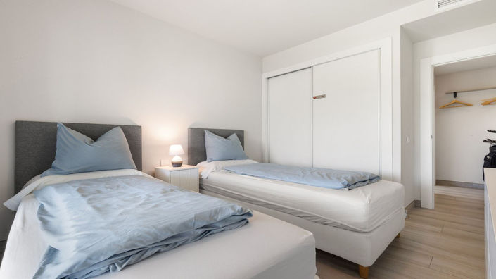 Image No.13-2 Bed Apartment for sale