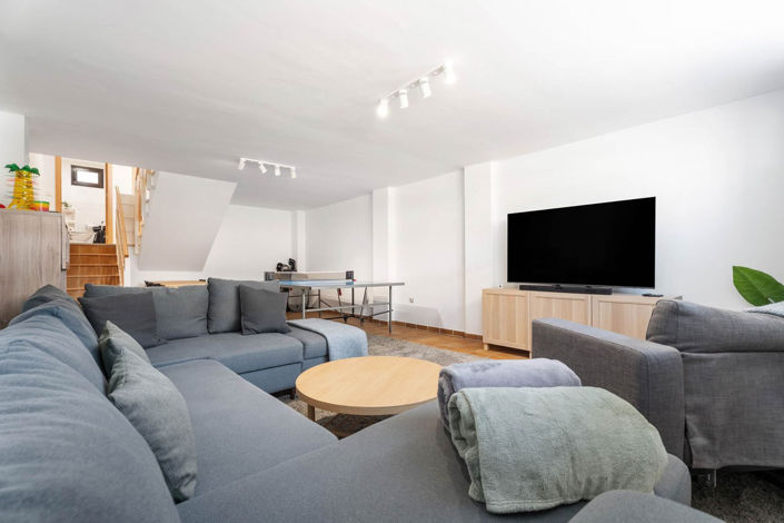 Image No.20-3 Bed Townhouse for sale