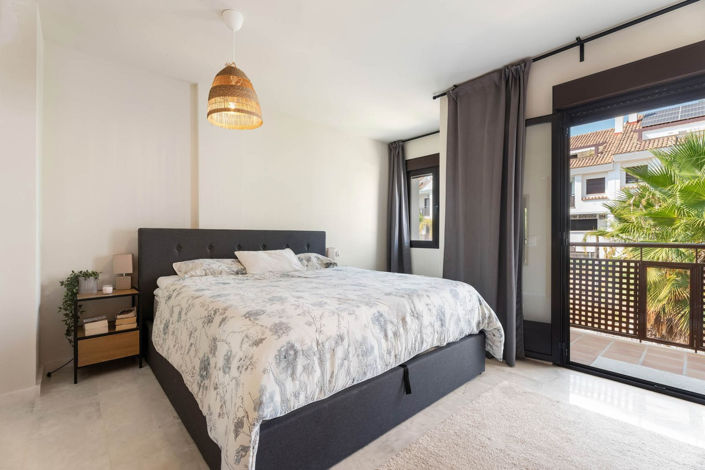 Image No.23-3 Bed Townhouse for sale