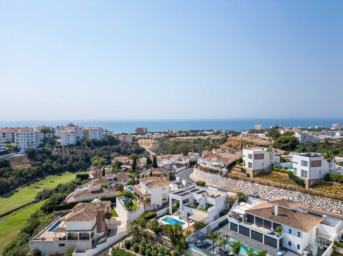 Image No.3-3 Bed Townhouse for sale