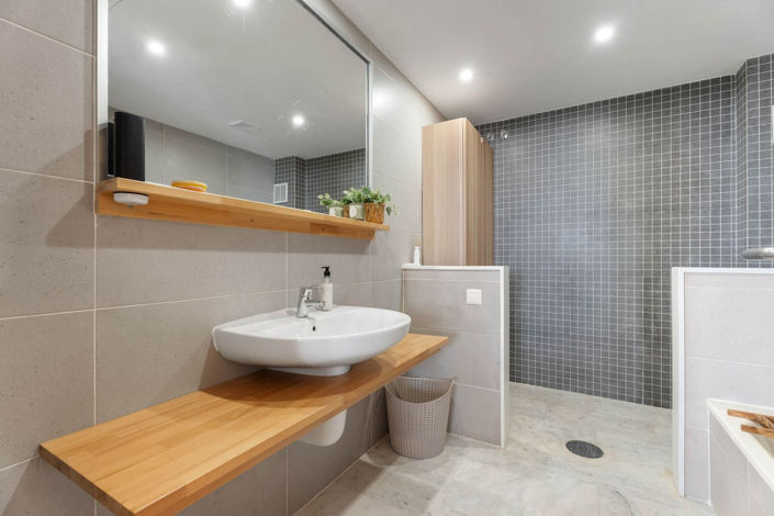 Image No.30-3 Bed Townhouse for sale