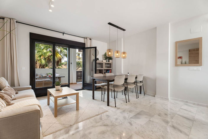 Image No.9-3 Bed Townhouse for sale