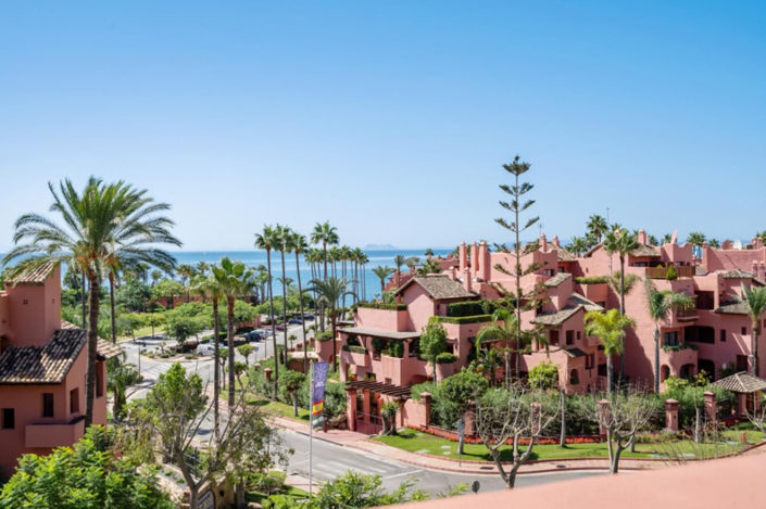 Image No.2-3 Bed Apartment for sale