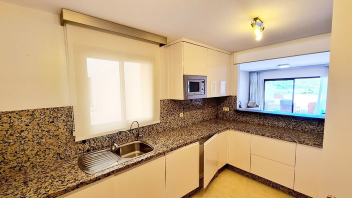 Image No.8-2 Bed Apartment for sale