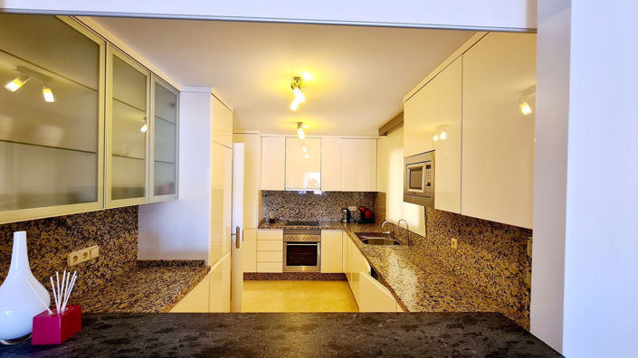 Image No.9-2 Bed Apartment for sale