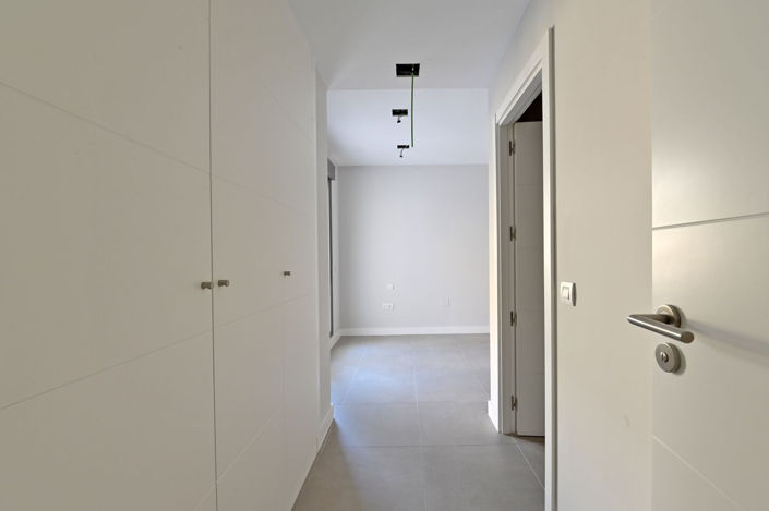 Image No.13-3 Bed Apartment for sale