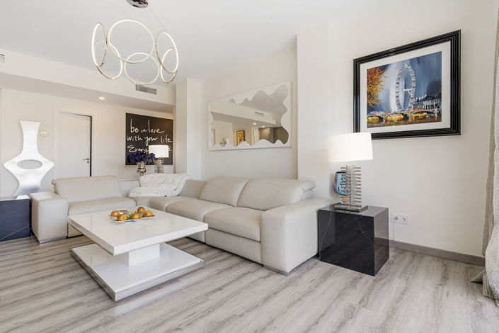 Image No.12-2 Bed Apartment for sale