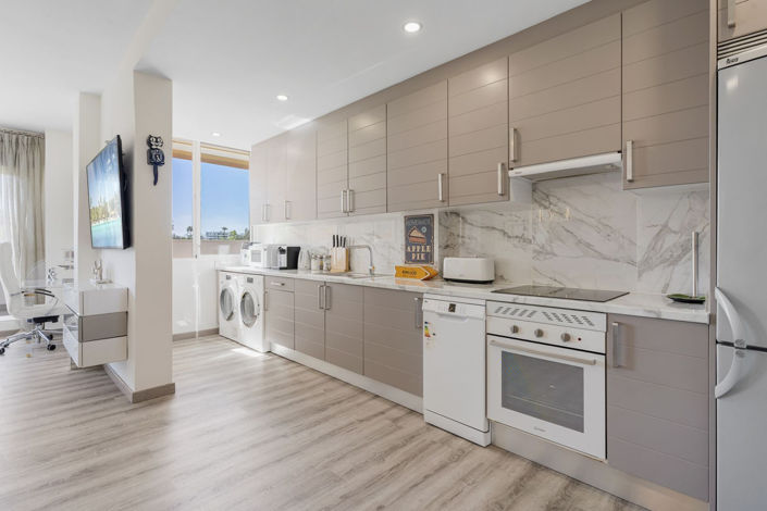 Image No.13-2 Bed Apartment for sale