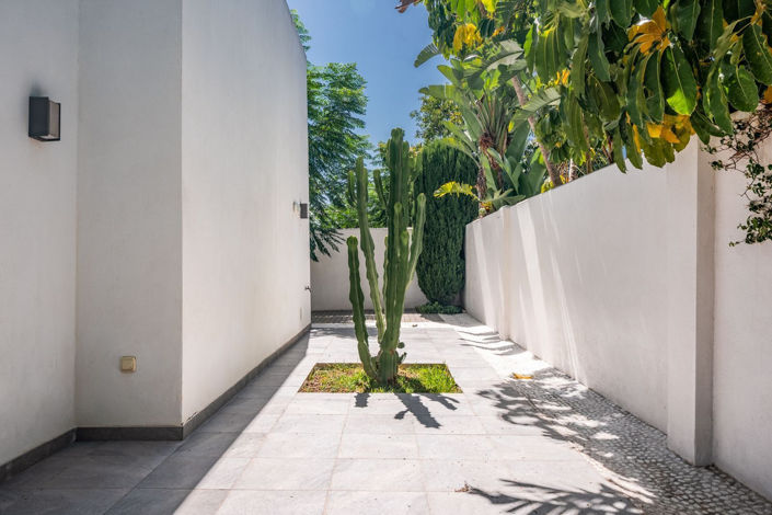 Image No.25-4 Bed Villa for sale